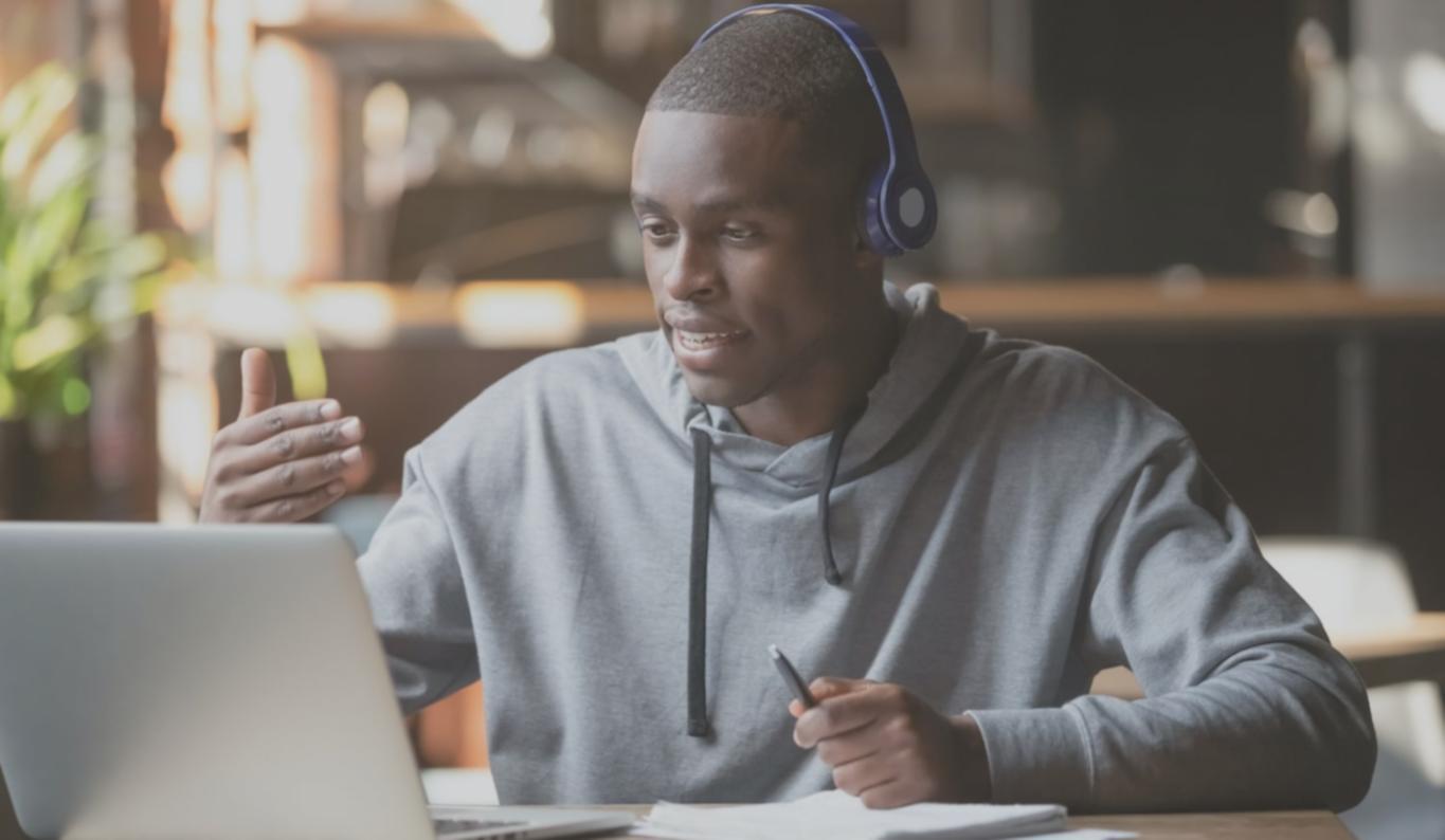 Environnement de webinaire moderne avec technologie de diffusion en direct